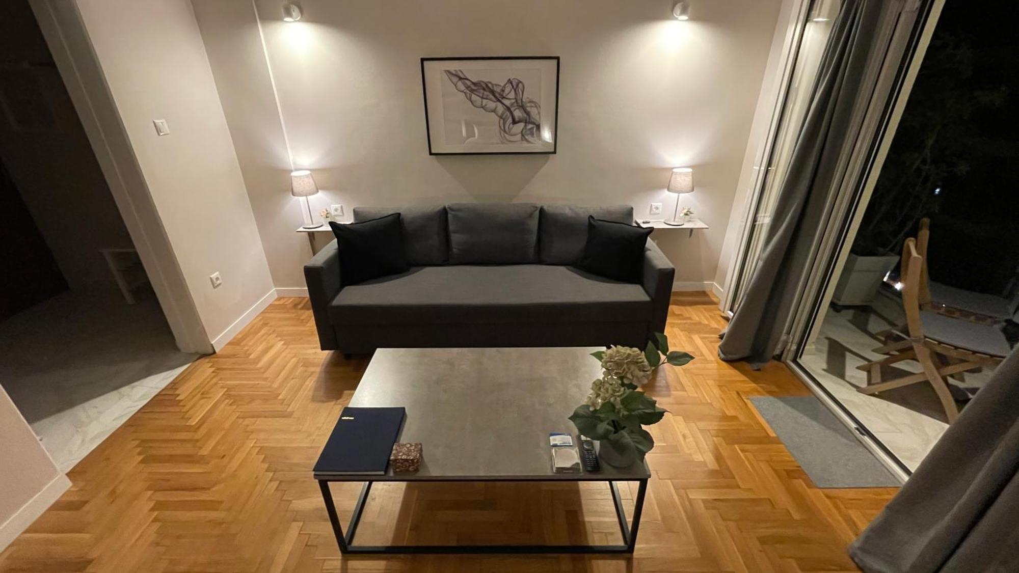 4 Newly Renovated Charming Apartments Steps From Panormou Metro Station Athen Eksteriør bilde