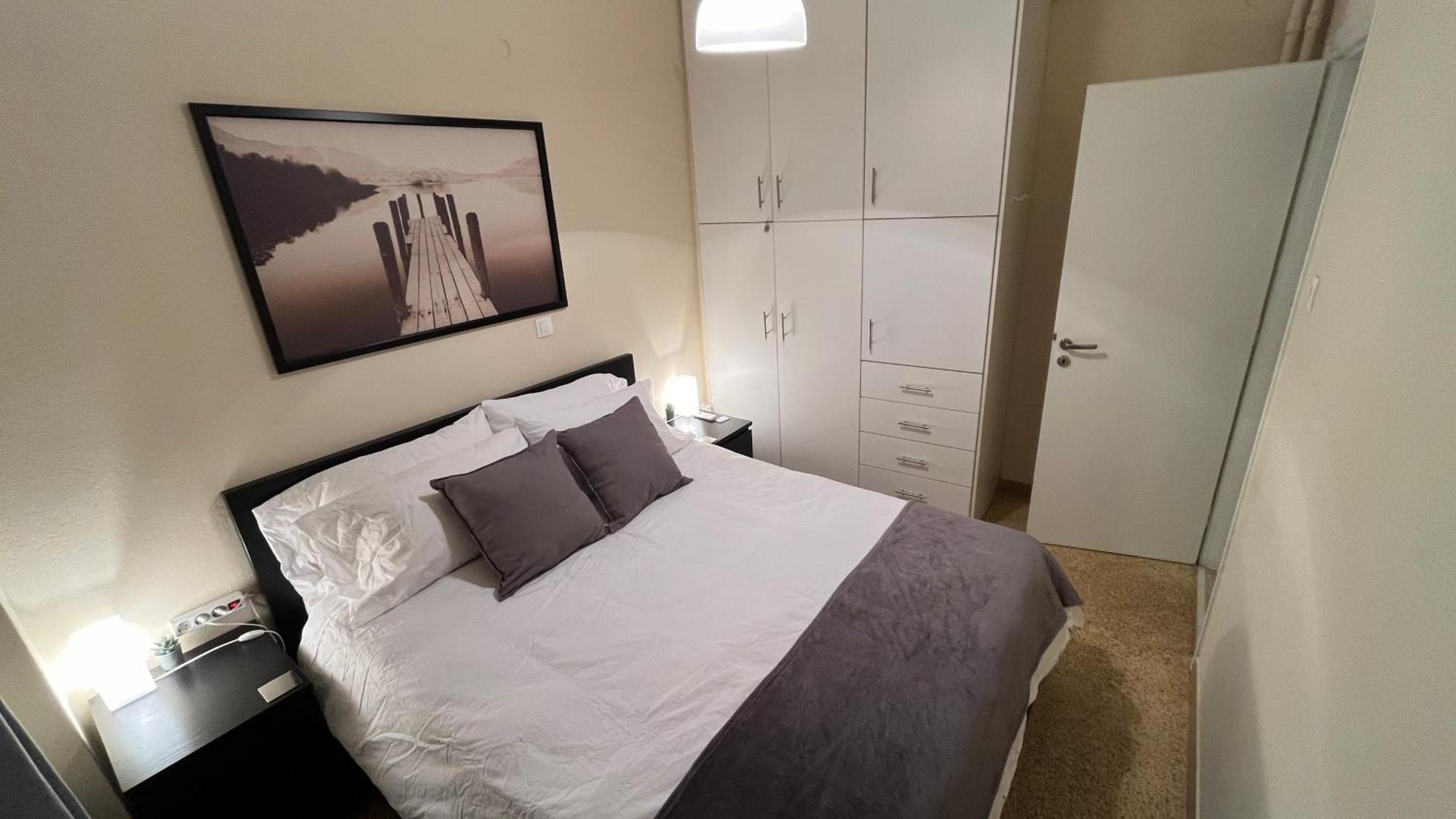 4 Newly Renovated Charming Apartments Steps From Panormou Metro Station Athen Rom bilde