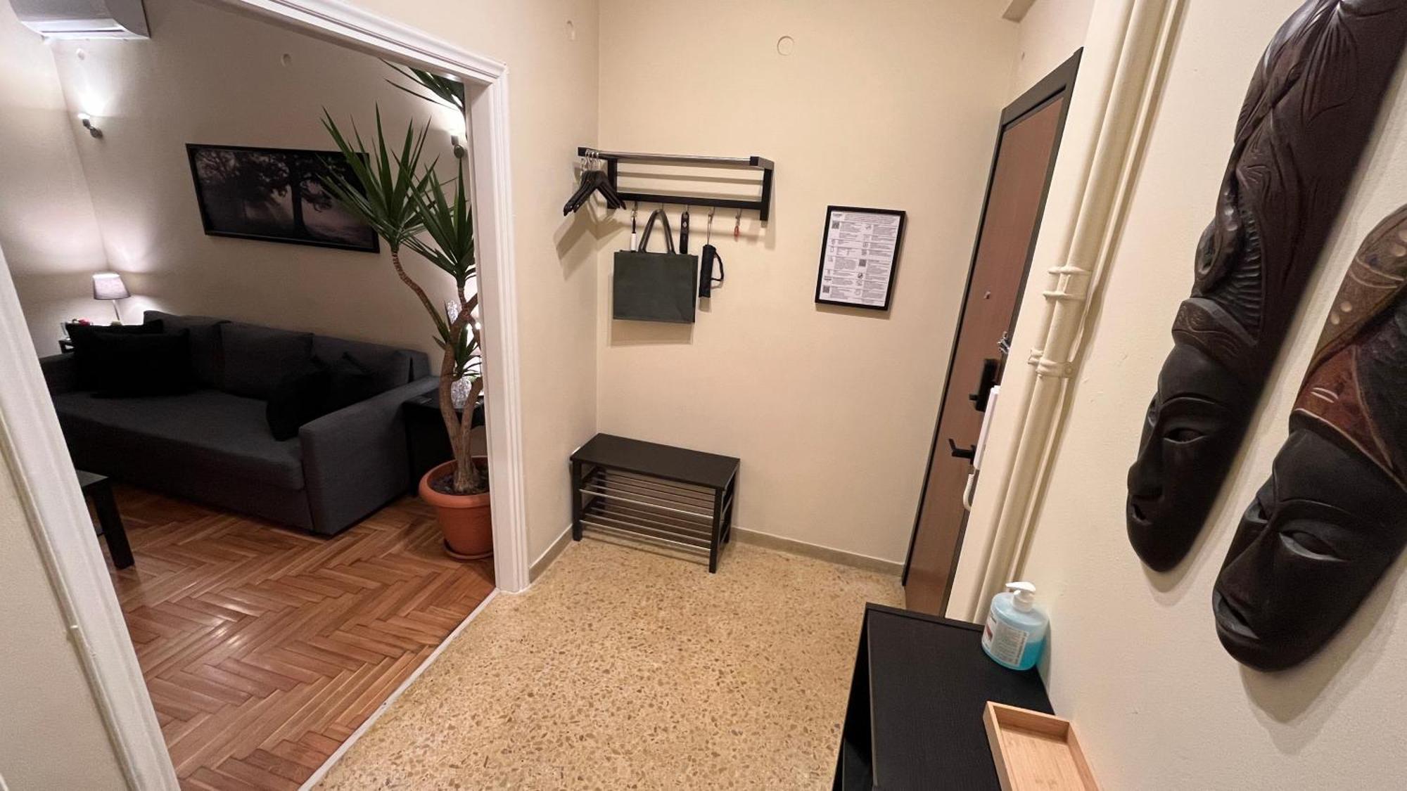 4 Newly Renovated Charming Apartments Steps From Panormou Metro Station Athen Rom bilde