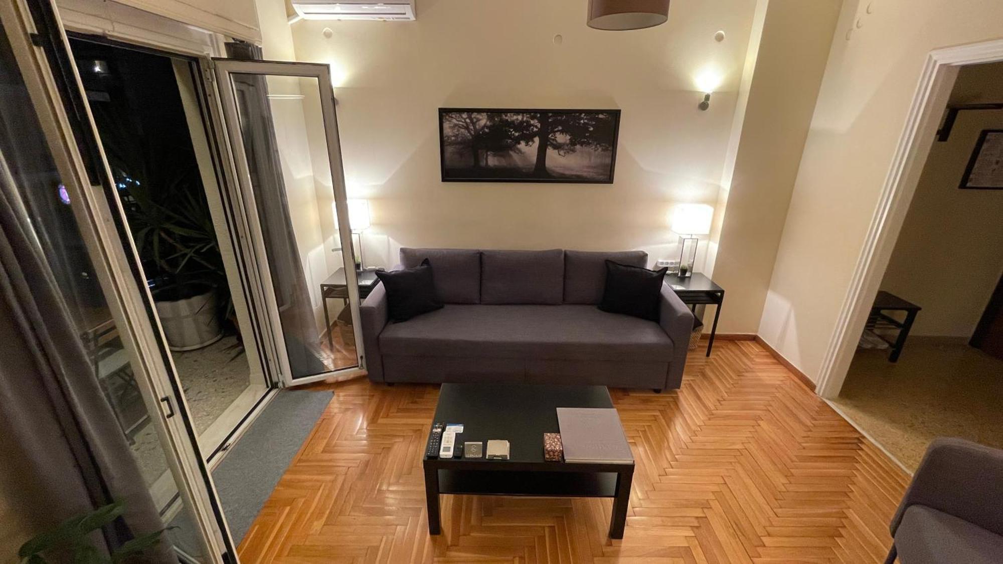 4 Newly Renovated Charming Apartments Steps From Panormou Metro Station Athen Rom bilde
