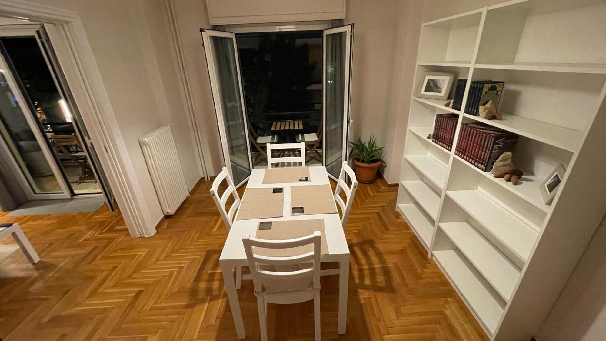 4 Newly Renovated Charming Apartments Steps From Panormou Metro Station Athen Rom bilde